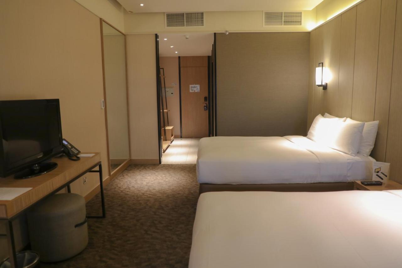 Abu Dhabi Airport Hotel T1 International Departures Kültér fotó