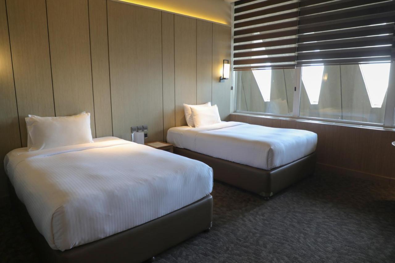 Abu Dhabi Airport Hotel T1 International Departures Kültér fotó